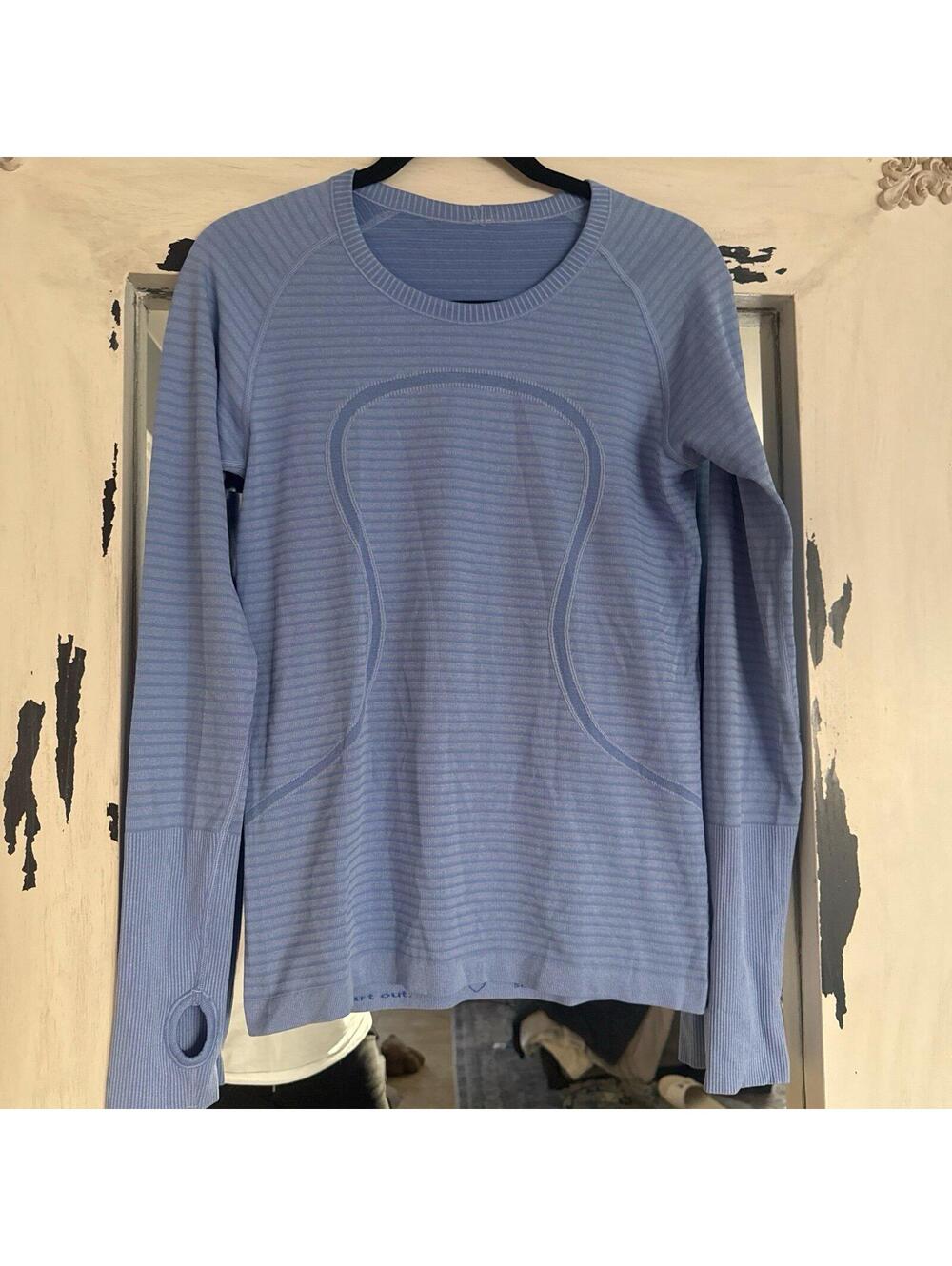 Lululemon swiftly long sleeve size 8